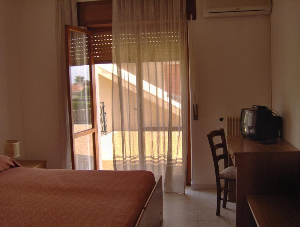 Hotel Svizzero Sangineto Zimmer foto